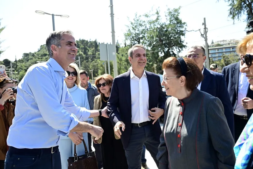 Επίσκεψη του Πρωθυπουργού στη Λεωφόρο Βασιλίσσης Όλγας
